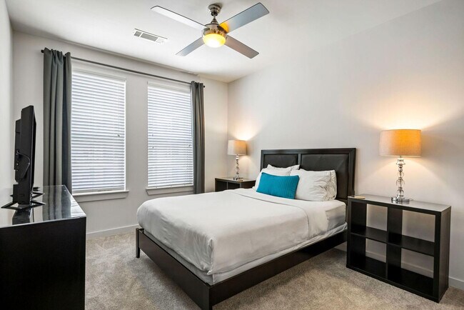 Building Photo - 1273 Williams St NW