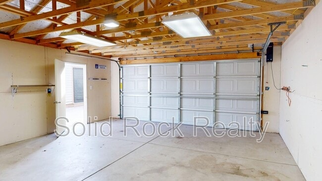 Building Photo - 1917 Ouray Ave