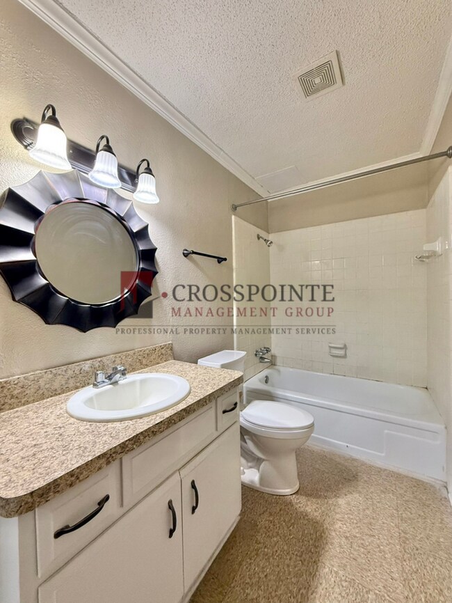 Building Photo - Tour Today! Studio Apartment in East Tyler! 1/2 Off First Full Months Rent!