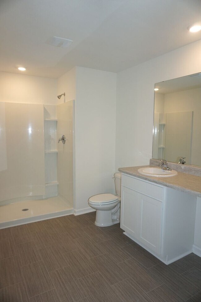 Building Photo - 4 Bedroom FOR RENT in Milton, FL