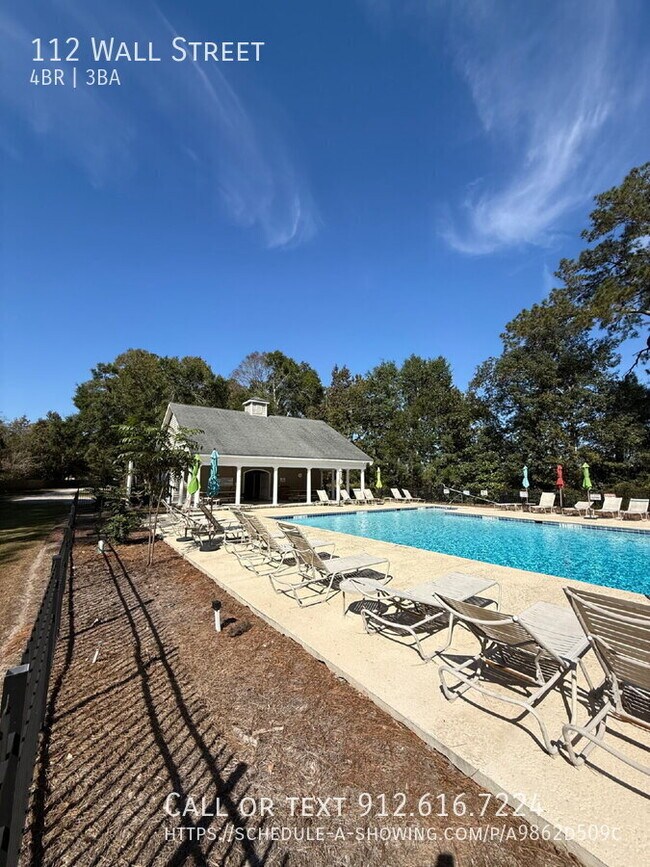 Building Photo - 112 Wall St