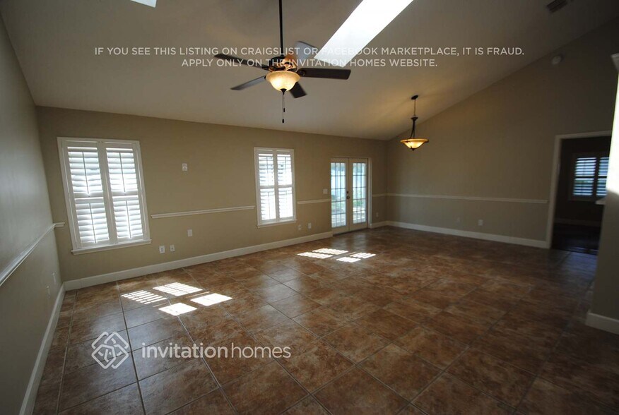 Building Photo - 851 Bright Meadow Dr