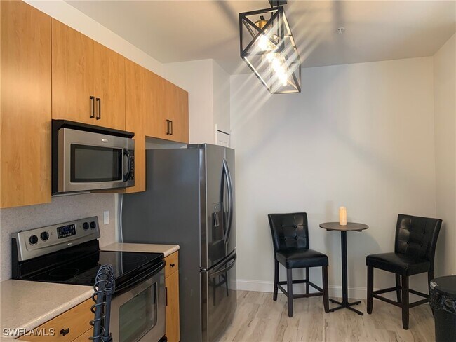 Building Photo - 15780 Portofino Springs Blvd