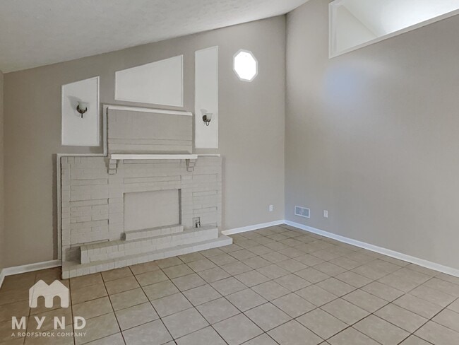Building Photo - 2616 Fieldstone View Ln SE