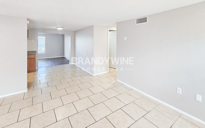 Building Photo - 7613 Christina Ln