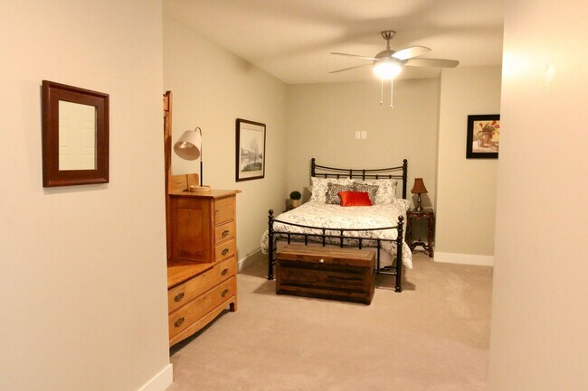 Building Photo - Lovely Home For Rent In Highland, UT