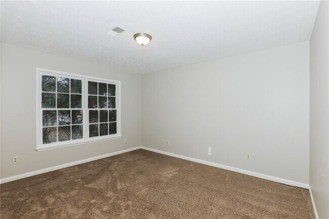 Building Photo - 6682 Chupp Rd