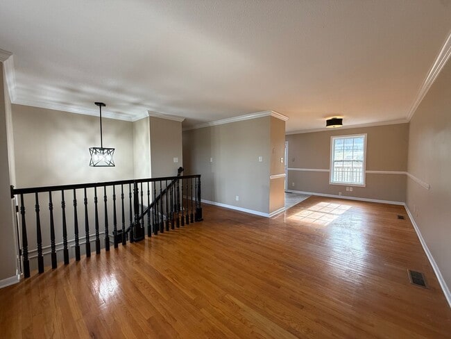 Building Photo - 220 Brampton Rd