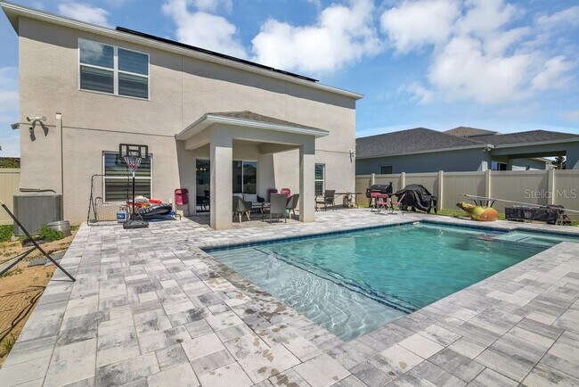 Building Photo - 5225 Tuscany Ln