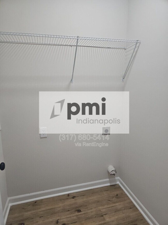 Building Photo - 2826 N Park Ave