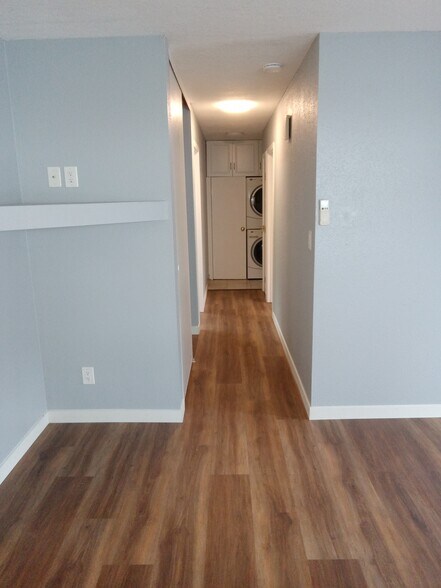 Building Photo - 1934 SE Tenino St