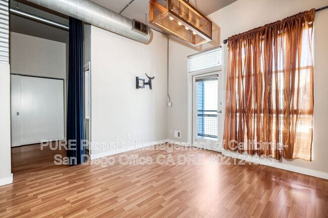 Building Photo - 777 Sixth Ave