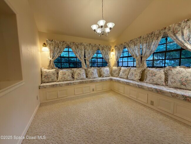 Building Photo - 4120 Ponds Dr