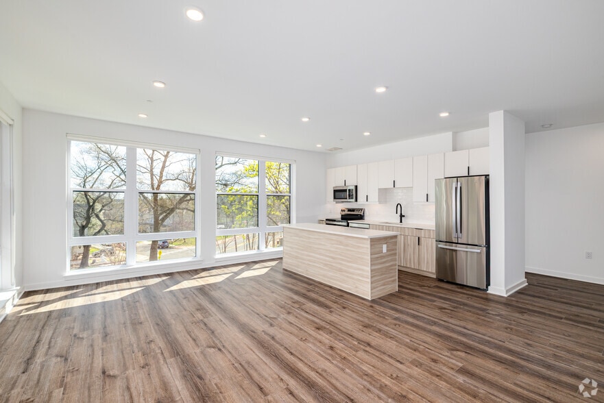 2BR, 2BA - 1,097SF - Living Room - The Rail at Bound Brook