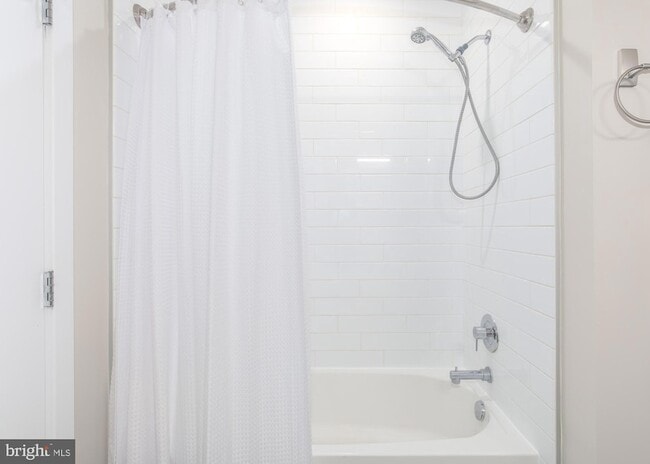 Building Photo - 510 Diamondback Dr