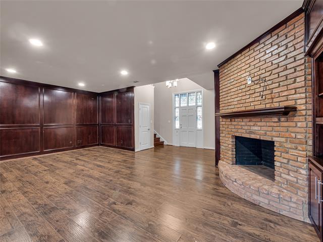 Building Photo - 6940 Clearhaven Dr