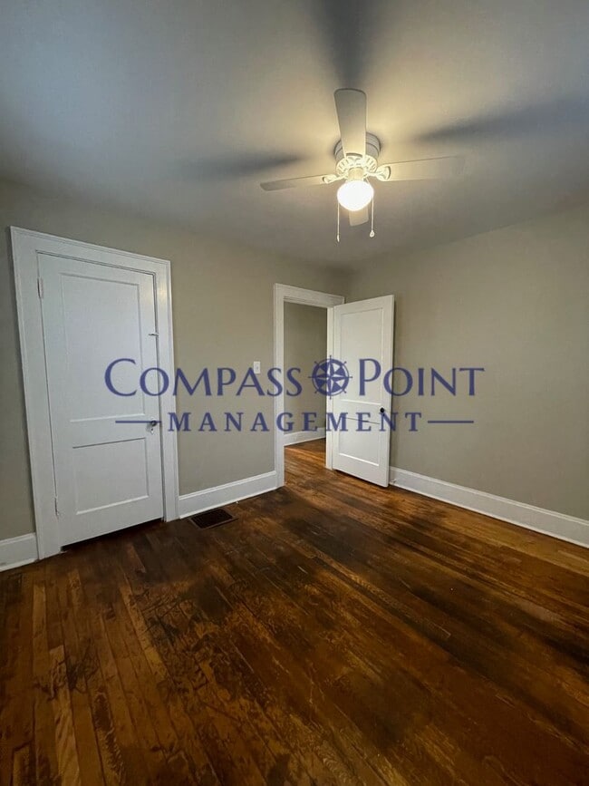 Building Photo - Welcome To Your New Home! FIRST MONTH'S RENT FREE!!