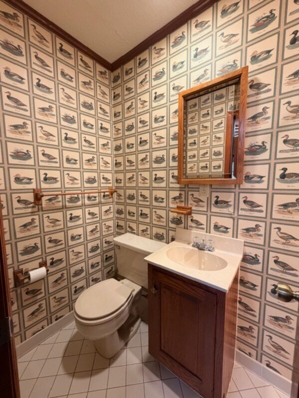 Building Photo - 250 Running Deer Rd