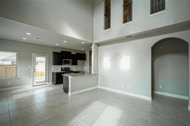 Building Photo - 501 Nautical Lp