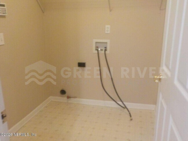 Building Photo - 1691 Dockside Dr