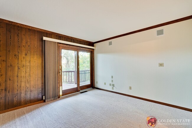 Building Photo - Spacious Los Altos Hills Home with Stunnin...