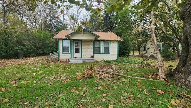 Building Photo - 502 S Owensville St