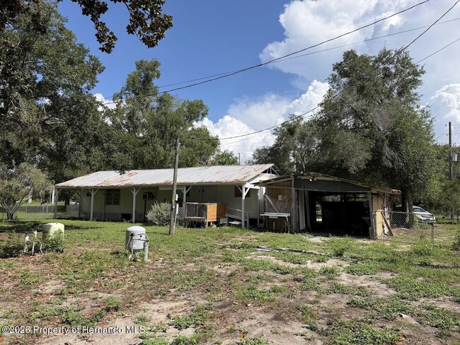 Building Photo - 18640 County Line Rd