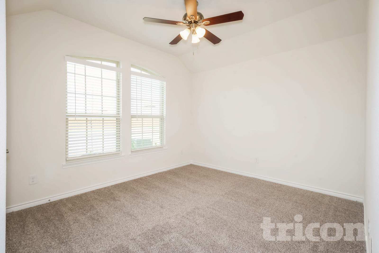Building Photo - 431 Rivendale Way