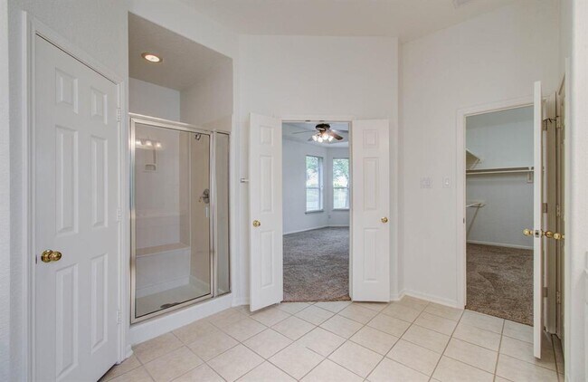 Building Photo - 4106 Angel Springs Dr