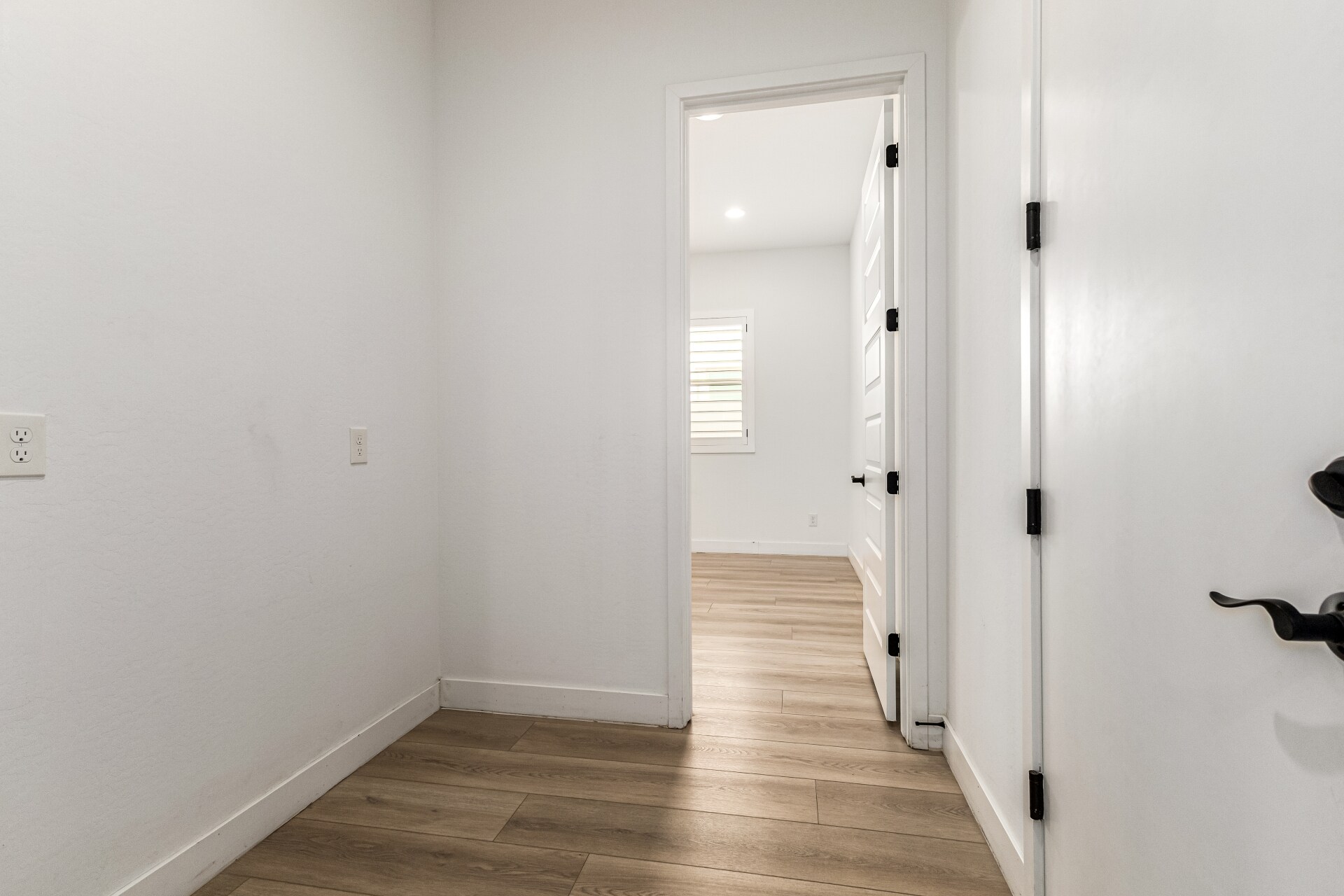 Building Photo - 20954 E Mayberry Rd