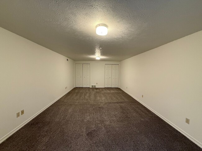 Building Photo - Stunning 3 Bed, 2 Bath Home near Riverside State Park! *SPECIAL: $1,000 OFF!*