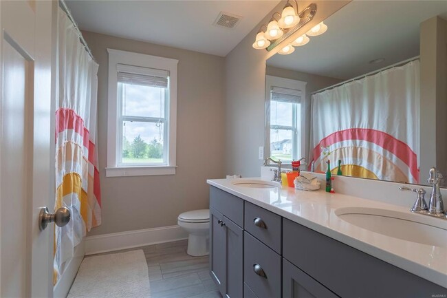 Building Photo - 201 Ave of The Orchards