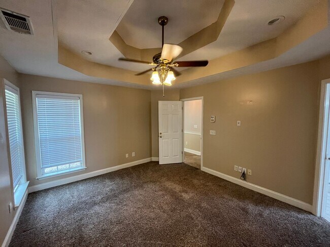 Building Photo - Welcome to the Broadfield Subdivision !! A Place to Call Home.