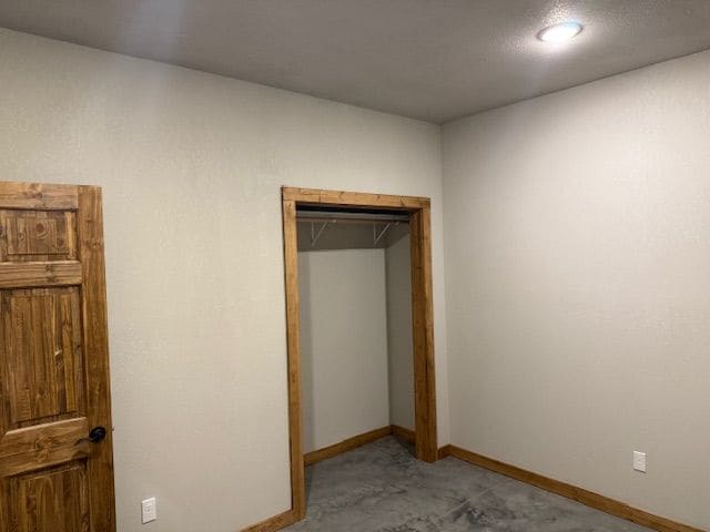 Building Photo - 2222 Steamboat Ln