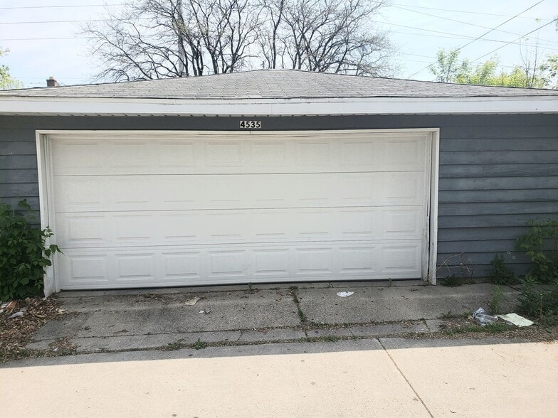 Building Photo - 4535 N 20th St