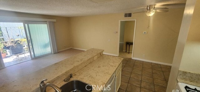 Building Photo - 2821 S Fairview St