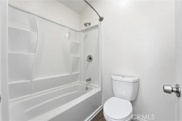 Building Photo - 302 Maui Dr