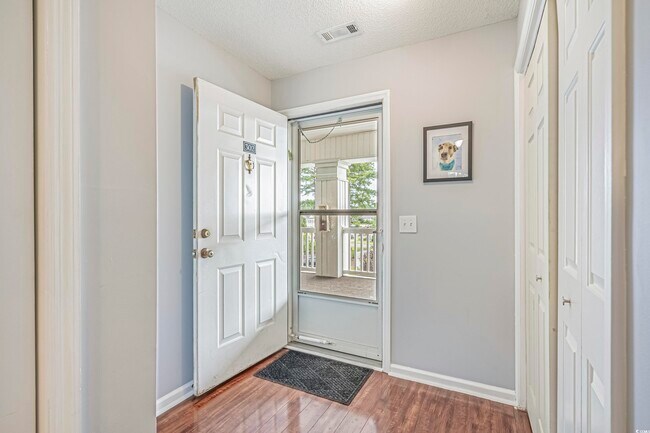 Building Photo - 4930 Windsor Green Way