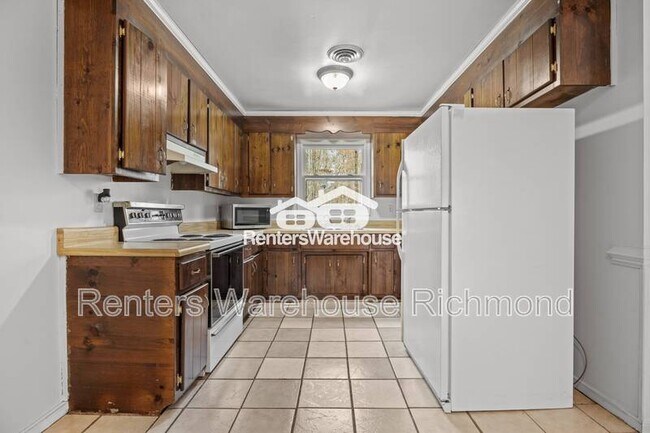 Building Photo - 12330 Deerhurst Dr