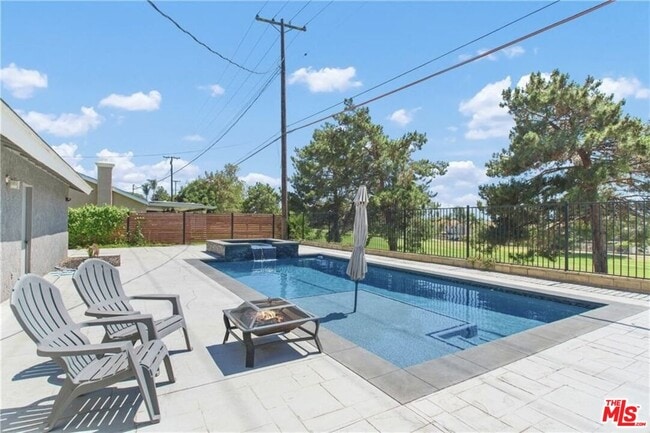 Building Photo - 5641 Camino Real