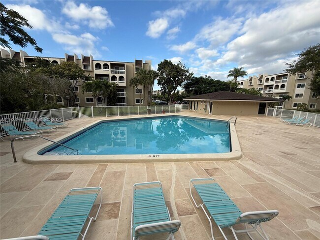 Building Photo - 7720 Camino Real