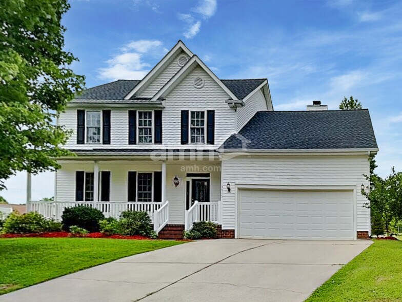 Primary Photo - 3915 Red Hill Ct