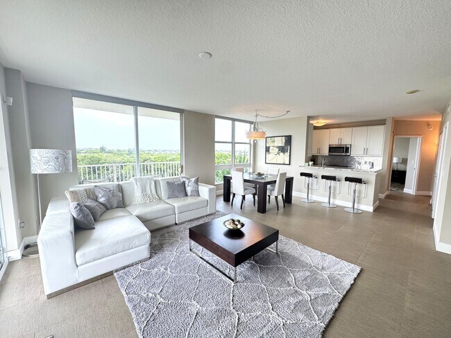 Primary Photo - 700 E Boynton Beach Blvd