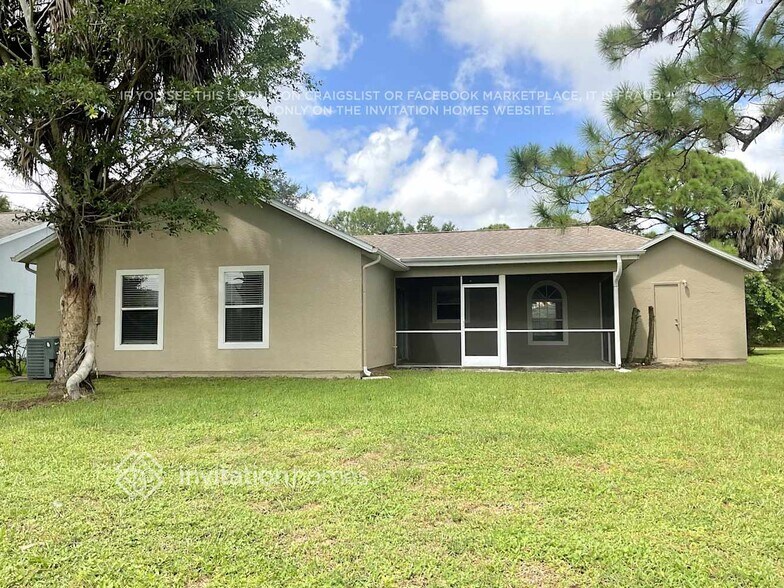 Building Photo - 7681 Greenboro Dr