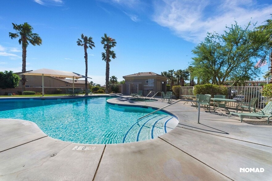 Building Photo - 3853 Mira Arena