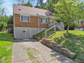 Building Photo - READY NOW!! FULLY RENOVATED 3 Bedroom in PENN HILLS