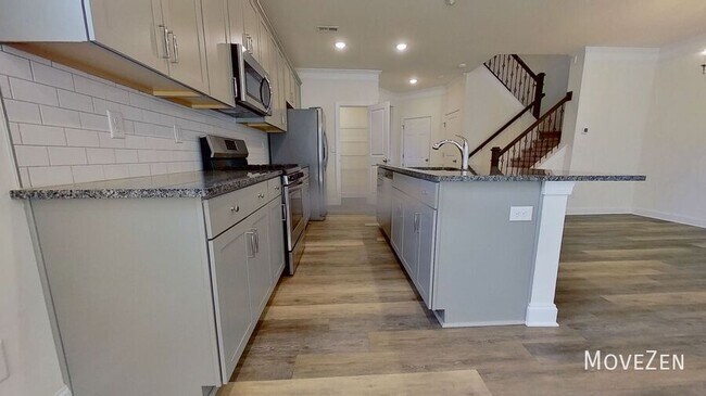 Building Photo - 5518 Harris Cove Dr