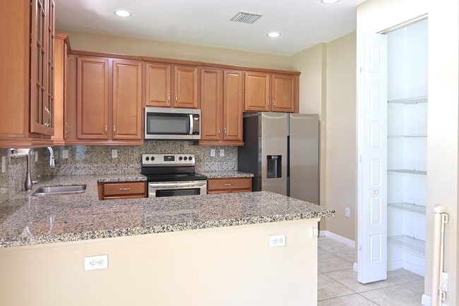 Building Photo - 634 NE 193rd Terrace