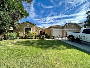 Building Photo - Stunning 4 Bed/3 Bath NW Bakersfield Home w/ Pool, RBP & Security Deposit Alternative Option