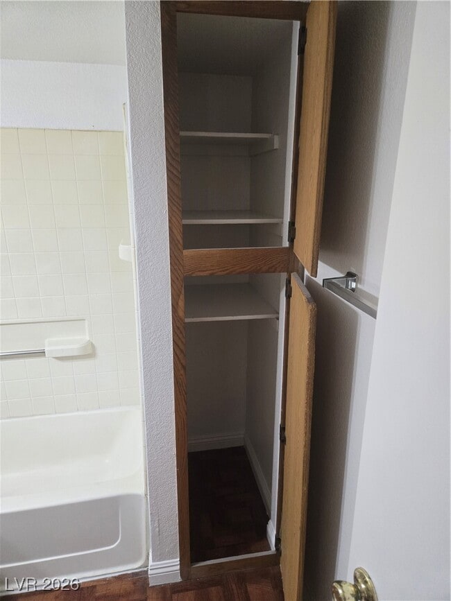 Building Photo - 4659 Krissylouise Way